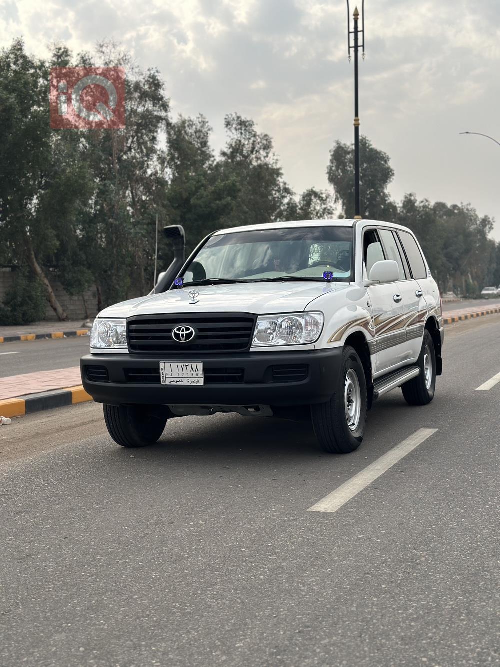 تويوتا لاندكروزر